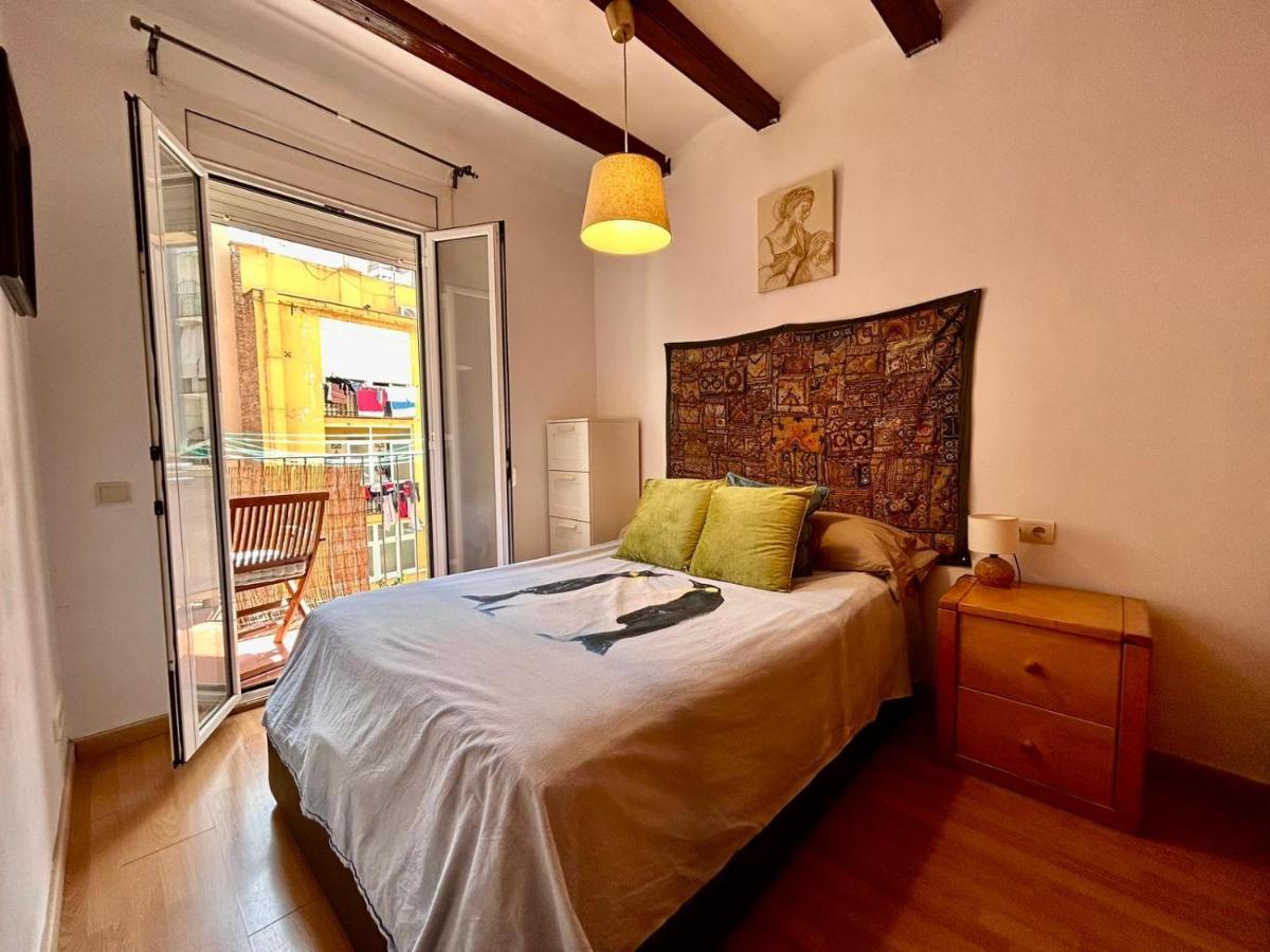 Apartamento Tranquilo Y Del Barrio Daire Barselona Dış mekan fotoğraf
