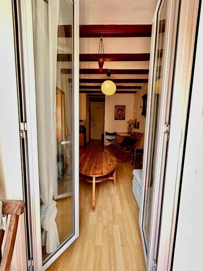 Apartamento Tranquilo Y Del Barrio Daire Barselona Dış mekan fotoğraf